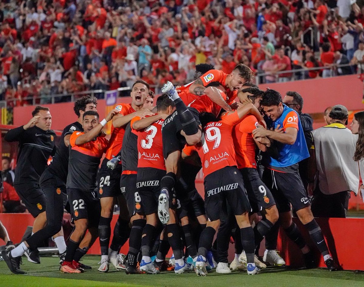 PratsAbdon's tweet photo. Ser del Mallorca és pura màgia. https://t.co/vxhjjN47Xa