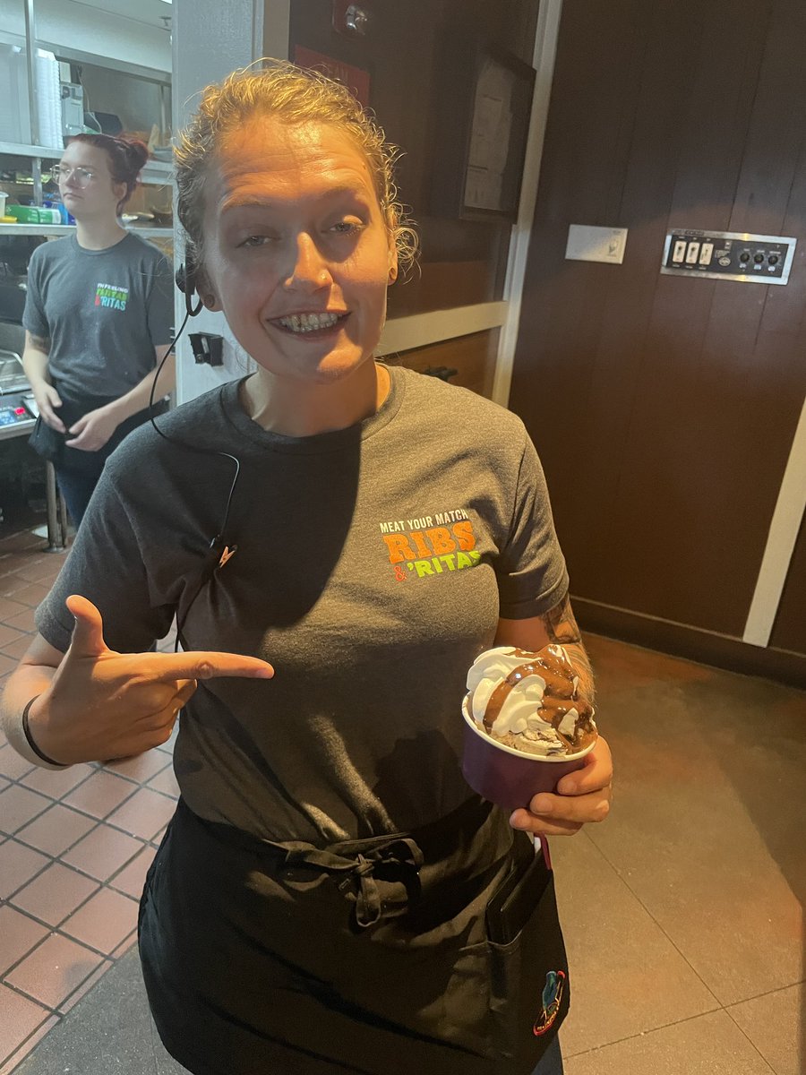 Toni Marie Minjarez (@sjshark_toni408) on Twitter photo Sundae Funday was a success!! I love seeing smiles on our team members faces! #senseofbelonging #chilislove <a href="/jeremylilly86/">Jeremy Lilly</a> @MiaGeb81 <a href="/ChilisJefferson/">Jefferson_Chilis</a> <a href="/hasquet/">Hasquet</a> Sundae Funday was a success!! I love seeing smiles on our team members faces! #senseofbelonging #chilislove <a href="/jeremylilly86/">Jeremy Lilly</a> @MiaGeb81 <a href="/ChilisJefferson/">Jefferson_Chilis</a> <a href="/hasquet/">Hasquet</a>