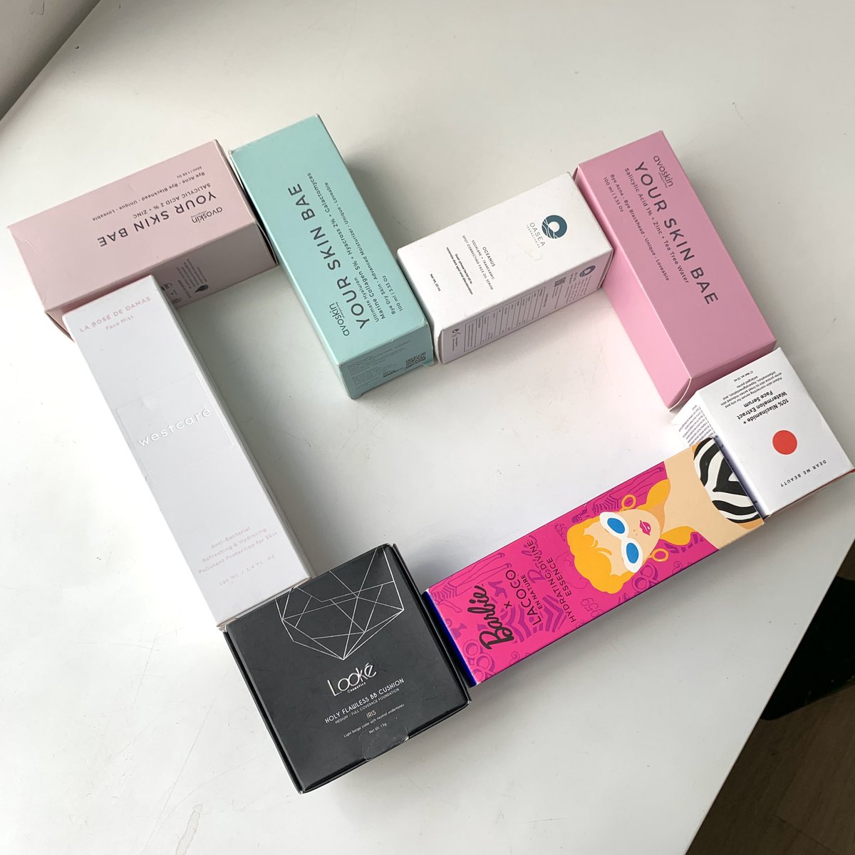 msbb_id's tweet photo. Actually, what I really want is…

❌Pocky love
✅Skincare/makeup love https://t.co/umGxFaClFu