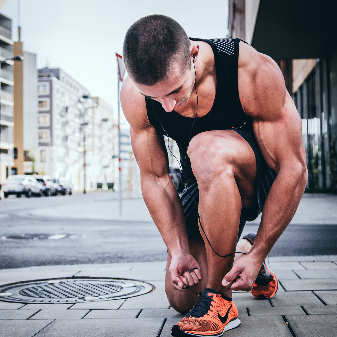 T2FitnessEd's tweet photo. Yes, it’s Monday! We hope you’re able to take small steps towards your goals this week. If you’re looking for advice on distance learning courses or diplomas, drop us a DM! #mondaymotivation #gymbusiness #fitnessbusiness #ptcourse #personaltrainer #fitnesseducation https://t.co/adljZEPOmm