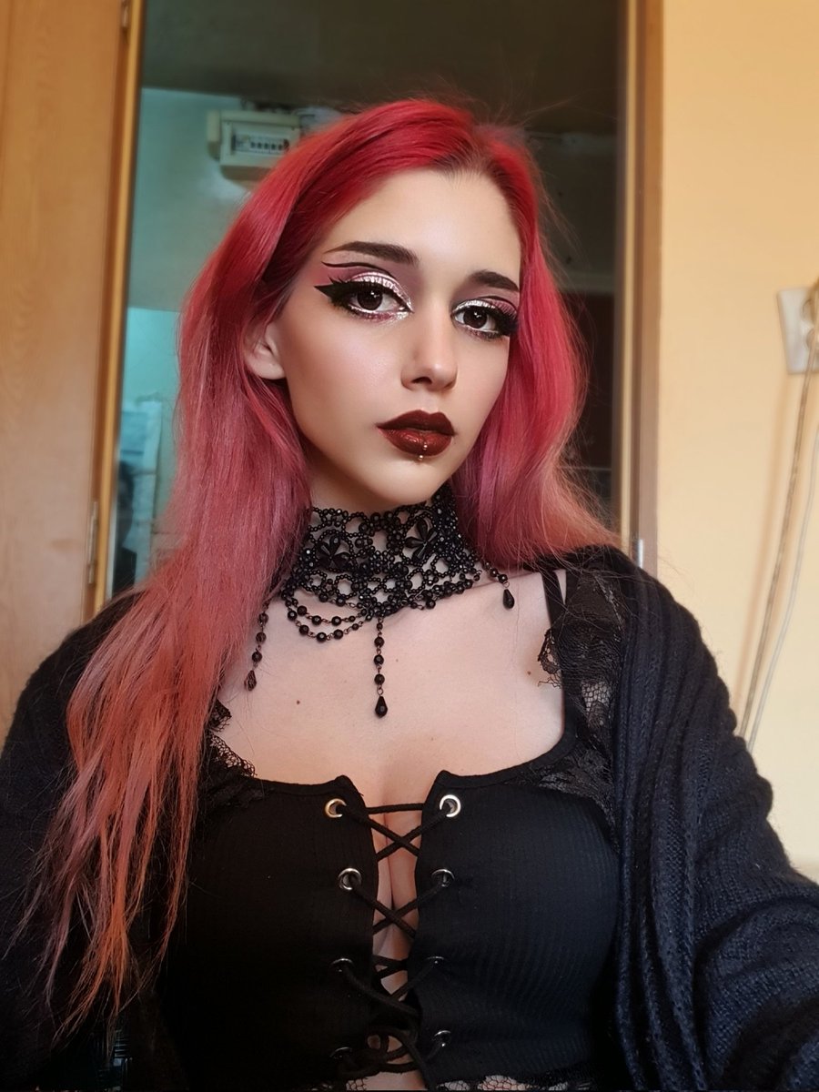 KarlaaAzzeh's tweet photo. π
#Egirls #egirl #catgirl #altgirl #hotaltgirl #sexyaltgirl #gothgf #gingerhair #redhead #emogirl #ddlg #babygirl #egirlaesthetic #kawaiigirl #softegirl #graphiceyeline #bigtiddygothgf https://t.co/bSuKxsce10
