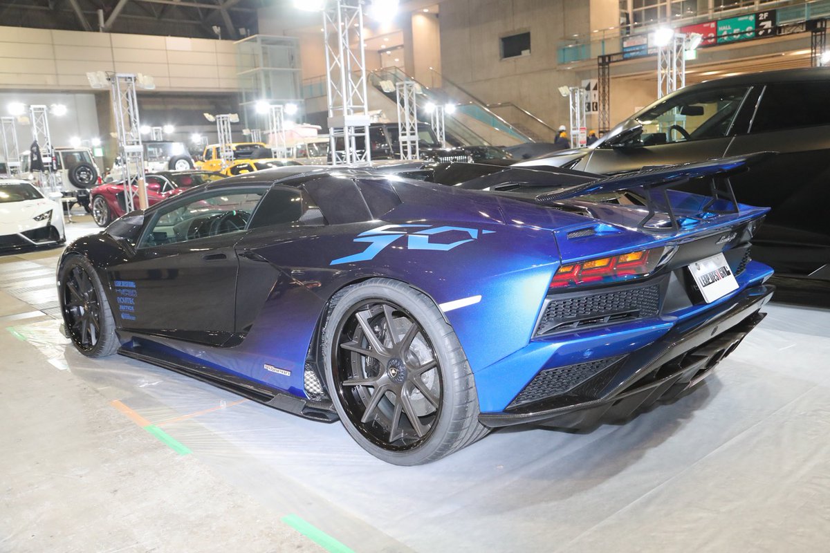 tokyoautosalon's tweet photo. 【東京オートサロン2022 出展車両】
出展者名:LEAPDESIGN
車両名:AVENTADOR S ロードスター
Base:ランボルギーニ AVENTADOR S ロードスター
この他にも全出展車両掲載中!
\東京オートサロンアルティメートガイド/
https://t.co/ObLmSiSCwC
#LEAPDESIGN
#東京オートサロン
#オートサロン https://t.co/jhx71Cy0hv