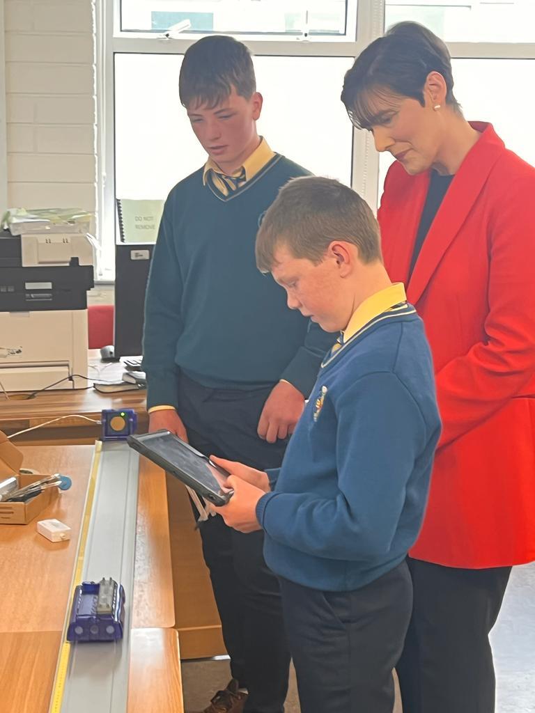 We were delighted to show minister Foley our Digital excellence cluster and all the great work that has been achieved through primary, secondary and third level collaboration #STEM #SEFstem #edchatie #SEFdigital
@PDST_TechinEd <a href="/PDSTie/">PDST</a> <a href="/LeanneEdu/">Leanne Lynch</a> <a href="/cbsthurles/">CBS Thurles - An Edmund Rice School</a> <a href="/NormaFoleyTD1/">Norma Foley T.D</a>