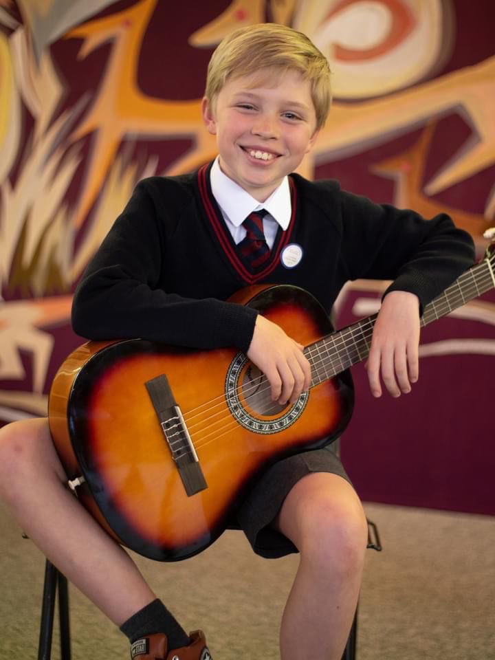 HawthornsCreate's tweet photo. Congratulations to our talented guitarists and ukulelists who played in the Redhill and Reigate Festival at the weekend. A huge well done to Ralphy, Maisie, Oscar and Matthew! 🎶 @HawthornsSchool @HawthornsMS #musicinschools #RRMF https://t.co/bbS2yGBjxi