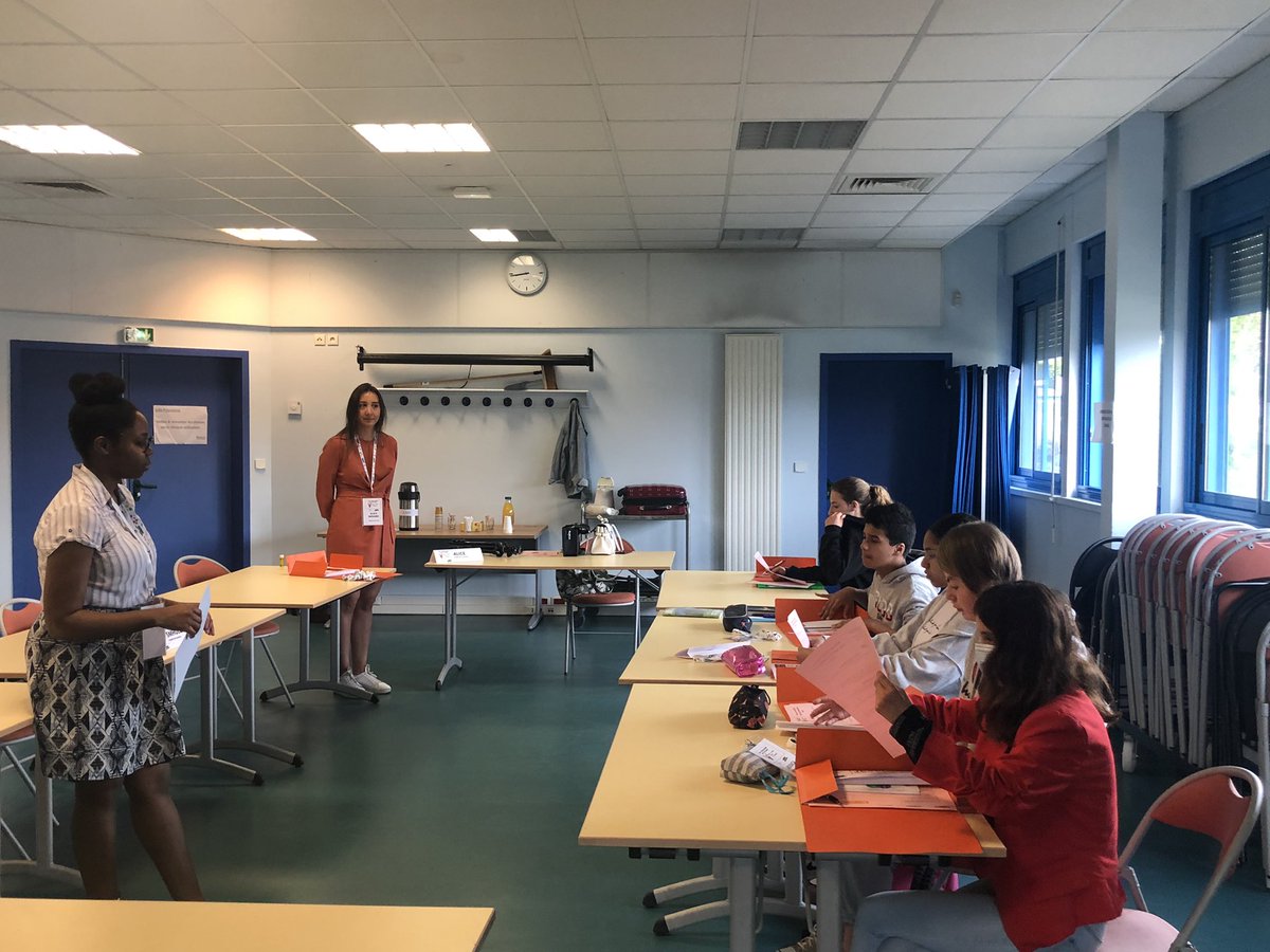TREMPLIN_HANDI's tweet photo. C’est parti pour « Han’route vers mon avenir » une semaine de stage inspirante pour les collégiennes et collégiens de 3e en situation de handicap de @agglopariSaclay 
#handicap #college #orientation #etudes https://t.co/lc4D61VOkz