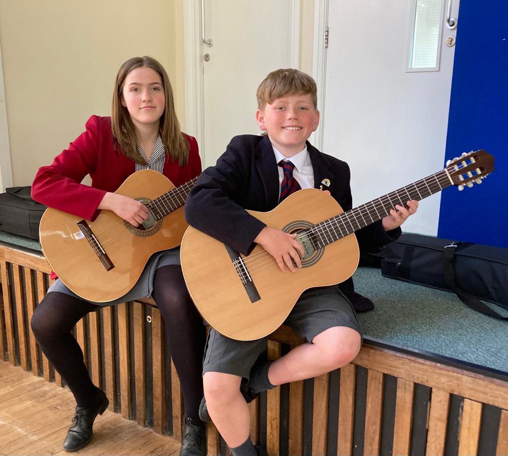 HawthornsCreate's tweet photo. A huge well done to Ted and Mollie (old Hawthornian 2021) for their beautiful duet in the Redhill and Reigate festival on Saturday. Congratulations to these musical siblings! 🎶 @HawthornsSchool @HawthornsMS @HawthornsUppS #musicinschools #RRMF https://t.co/fMxIUtGGS0