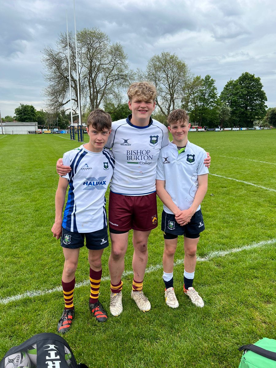 Congratulations to all the Field players who played for Yorkshire over the weekend.

We had representation at Senior, U15 and U14 level.👏
huddersfieldrugby.com/2022/05/16/fie… 

Senior photos by <a href="/dr_gilyons/">Dr. Gareth Lyons</a>