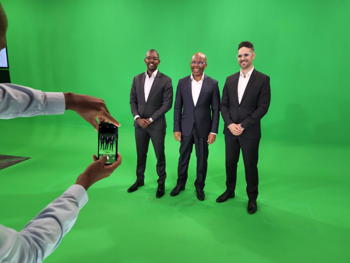 mteton's tweet image. My final Altron results presentation supported by the A team. #AltronResults2022 #ThereWhenItMatters