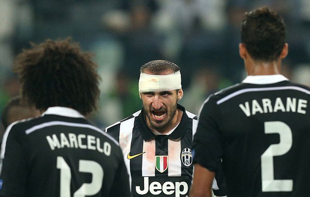 BianconeriZone's tweet photo. CLUB LEGEND⚪️⚫️ https://t.co/d72GHOgWC8