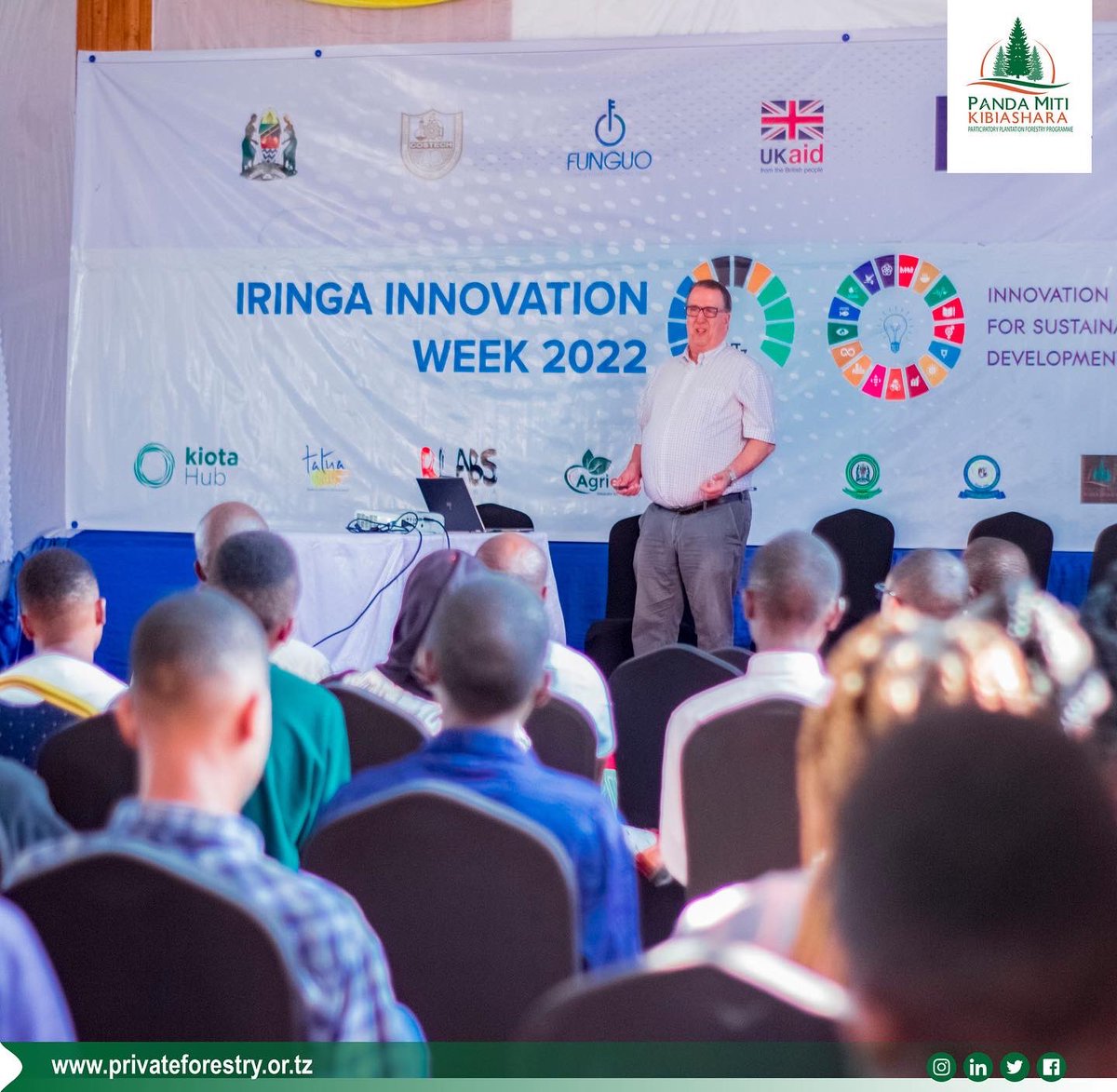 PlantationPfp2's tweet photo. PFP 2 together with other stakeholders participated in the Iringa Innovation Week and held a panel discussion about *the role of extension service in increasing productivity and economic gain in forestry* . #Pandamitikibiashara.
#PFP2 https://t.co/719VAgKD2q