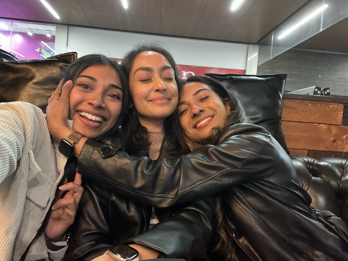 sisters reunite: london edition