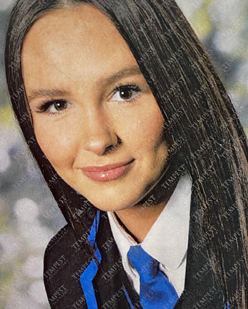 StacyFranwick's tweet image. Cannot quite believe our beautiful, talented, dedicated, gorgeous girlie is heading to school today for her first GCSE! The nearing of the end of an era but the start of a new exciting journey! Do your best and remember that YOU define who you are 💕 Best of luck @BambiFrancis