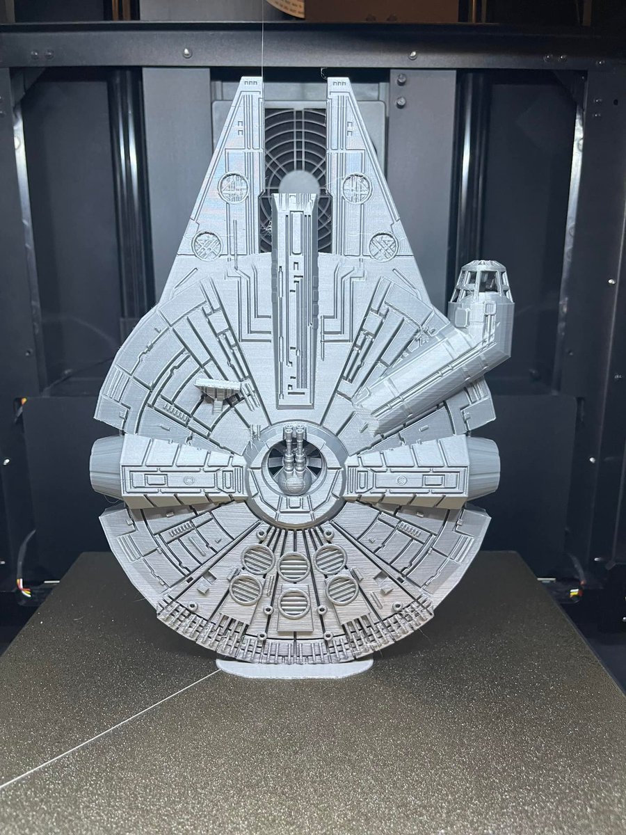QIDI_3dprinter's tweet photo. 👾🛸Takeo (FB) made the first larger print on the QIDI X-CF Pro and got this incredible Spaceship after spending 52 hours!
📍For more, Check The link In Bio!
#3d #qidi #3dprinting #3dprinted #3dprinter #3dcreate #3dmodel #3dmodeling #fdm #3dprintedspaceship #spaceship #diy https://t.co/vpQ5H3TLEI