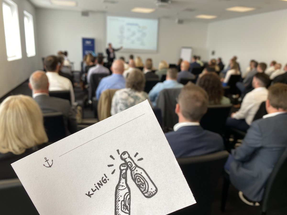 Endlich wieder #Kling! Das 1. #Barcamp in Präsenz dürfen wir heute für <a href="/ruv_de/">R+V Versicherung</a> veranstalten - genossenschaftliche Werte in der Versicherungswelt. #bcruv <a href="/Phantasialand/">Phantasialand</a>