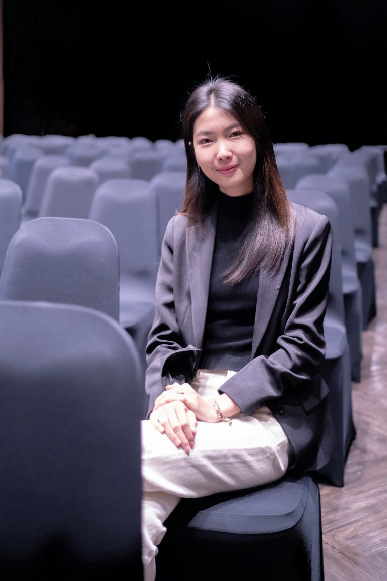 bomwoq's tweet photo. ถามว่าไปงาน Contribution dao meet up ผมประทับใจอะไรมากที่สุด

ชั่ยครับ ประทับใจพิธีกร 😂😂 https://t.co/hF1F2R2HL2