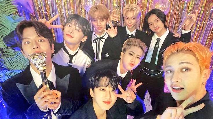 98sfic's tweet photo. encounter series.

after ADMU declared that they'll administer a reunion for the college graduates in S.Y. 2018; teasing and excitement rose. Will these 8 men suppress the love &amp; lust that will suddenly come because of the chance that they'll partake in meeting their past lovers? https://t.co/x58BHdY25p