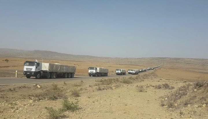 EjaraTeferi's tweet photo. WFP has announced that 80 Humanitarian aid trucks  reached Mek'ele.
Others 130 trucks have been moving Tigray.
Tplf's militia still uses food, medical supply Illegally which is sent by WFP. It is believed that about 75% WFP's food and medical supply is used Tplf's militia. https://t.co/Bzt9K9KB6h