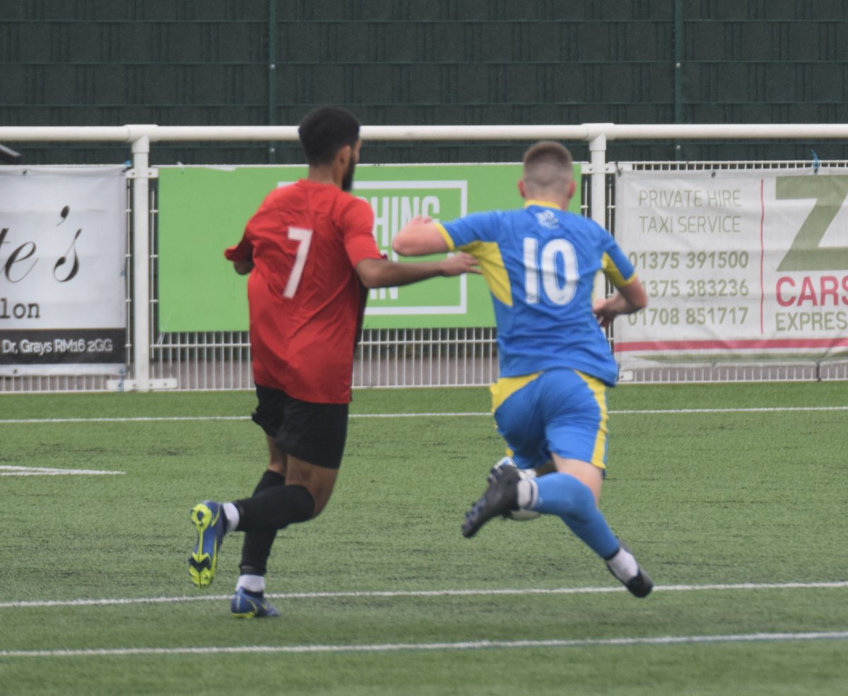 LukeSoley's tweet photo. 11 May, barking abbey v sec, a very tough loss but proud of the effort from all the boys and proud to be part of this team and good luck to everyone staying on and to everyone leaving and to the amazing coaching staff that have helped me grow throughout the 2 years at the college https://t.co/5CoReBvtDb