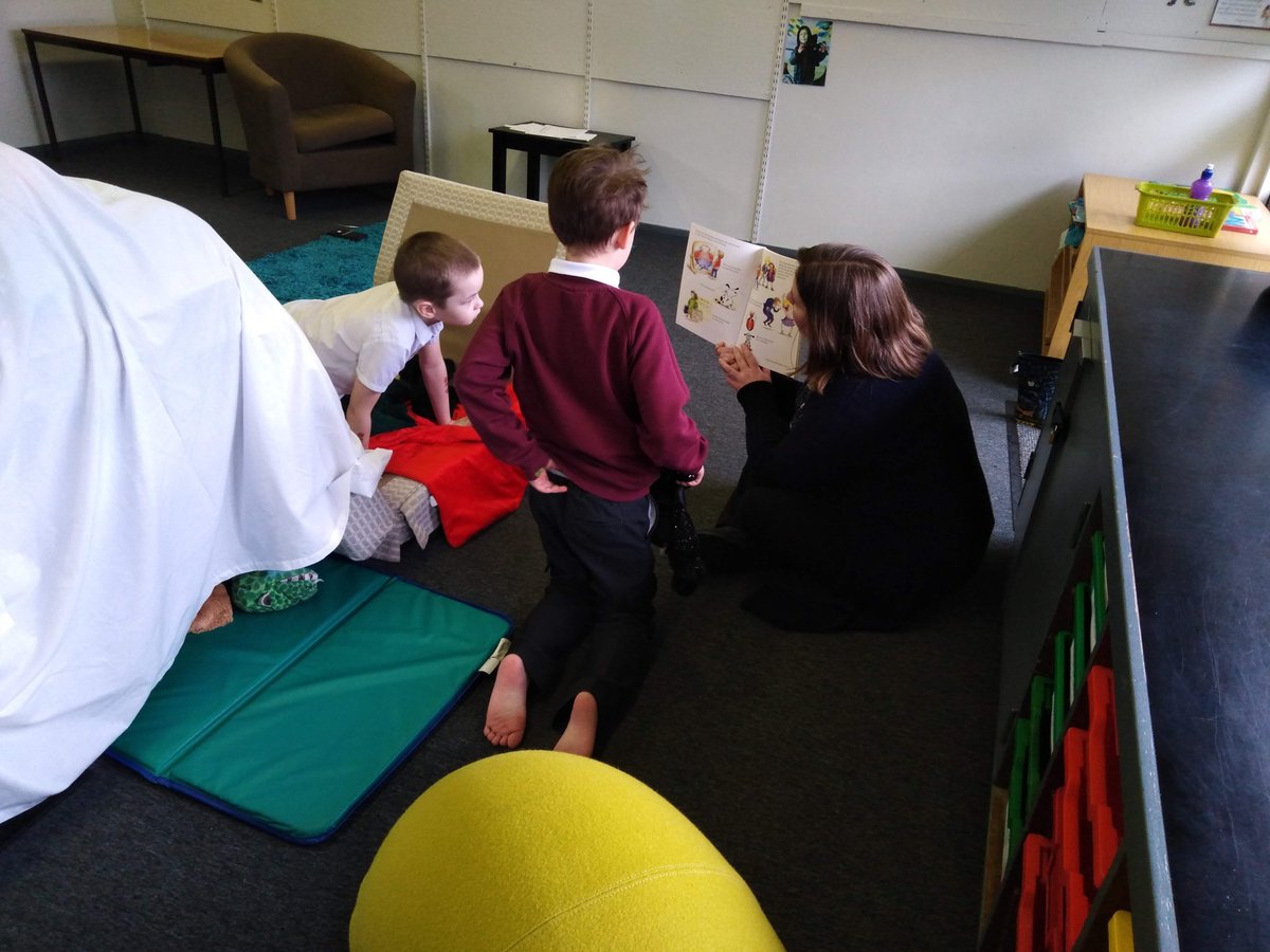 StarNurture's tweet photo. To encourage a love of reading at Star, we show children how much we love books. We take every opportunity to share books together and find books that follow our interests. How do you inspire reading at your setting? #nurture #shareastory #loveofreading @PlymouthCAST https://t.co/pTYuqUh9QG