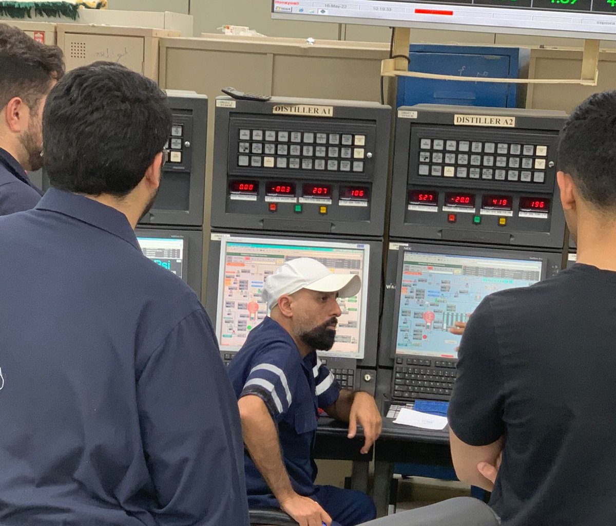 قواك الله .. يعطيك الصحة والعافية ابو محمد .. شكراً لك فيكم نفتخر <a href="/Bo___hamood/">فيصل بوعباس ( بومحمد )</a>