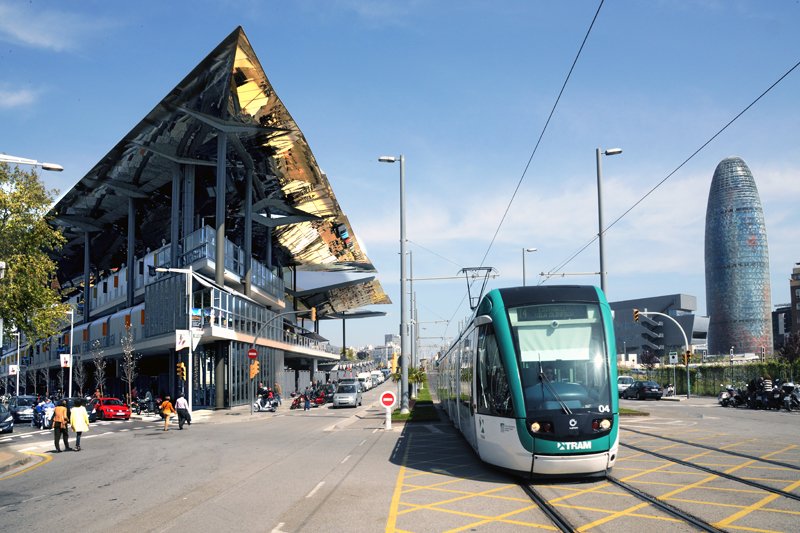 Els últims quatre mesos, l'interès per #Barcelona ha crescut un 75% per part del mercat americà; via <a href="/elperiodico/">El Periódico</a> 

#BcnEastCoast

bit.ly/3FLWGCc

<a href="/BarcelonaTurism/">Barcelona Turisme</a> <a href="/bcn_ajuntament/">Ajuntament de Barcelona</a> @cambrabcn <a href="/TurismeDIBA/">TurismeDIBA</a>