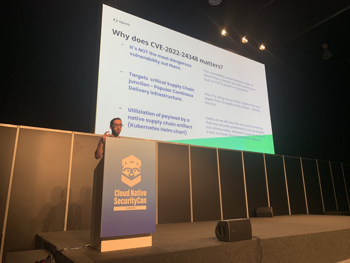 _SteveGiguere_'s tweet photo. If you’re wondering what happens at #securecon #KubeConEU, for example a great breakdown of an attack vector by @dalmoz_ https://t.co/M9YjLHC4sh