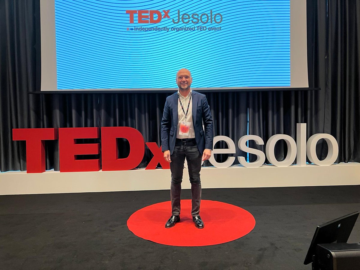 gbscaroni's tweet photo. La prima edizione del @TEDx #Jesolo è stata straordinaria! 🙏Grazie a tutti coloro che hanno contribuito alla riuscita dell'evento.
#cultura #impresa #innovazione #sviluppo #sostenibilità. Questa è la Jesolo che ci piace!
@andreavidotti #JesoloCittàdaVivere https://t.co/KIaAPmyOZR