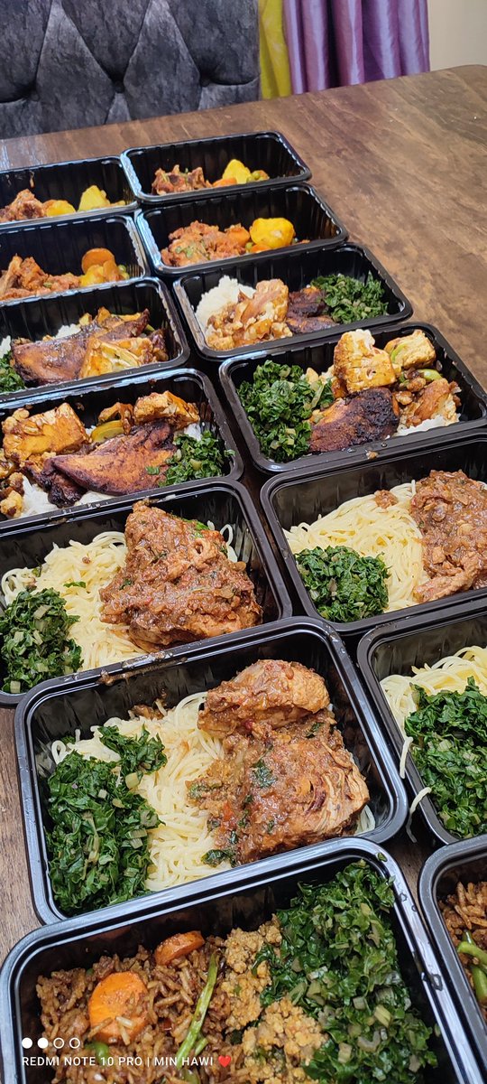 mama_hawi's tweet photo. I am big on flavors, spicy savory flavors and that is what I am big on in my kitchen. Hit me up for hits of flavors. I have various services; Meal prep, outdoor and in-house catering,cooking classes, I even cook for you as you enjoy your vacation. 0757924454 for enquires. plz rt https://t.co/j6IEFmBOm5