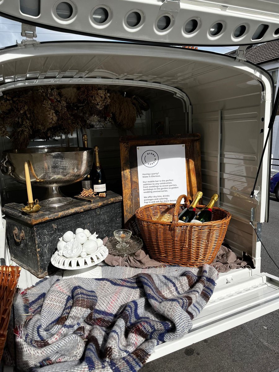 Our Italian Piaggio is available for hire 📢

There is a distinct charm to our Piaggio Ape 50 which can come stocked with all your favourite tipples &amp; accompanying canapés. 

What’s not to 💞

All details are on our website ➡️ glory-stores.com/piaggio

#supportlocal #events