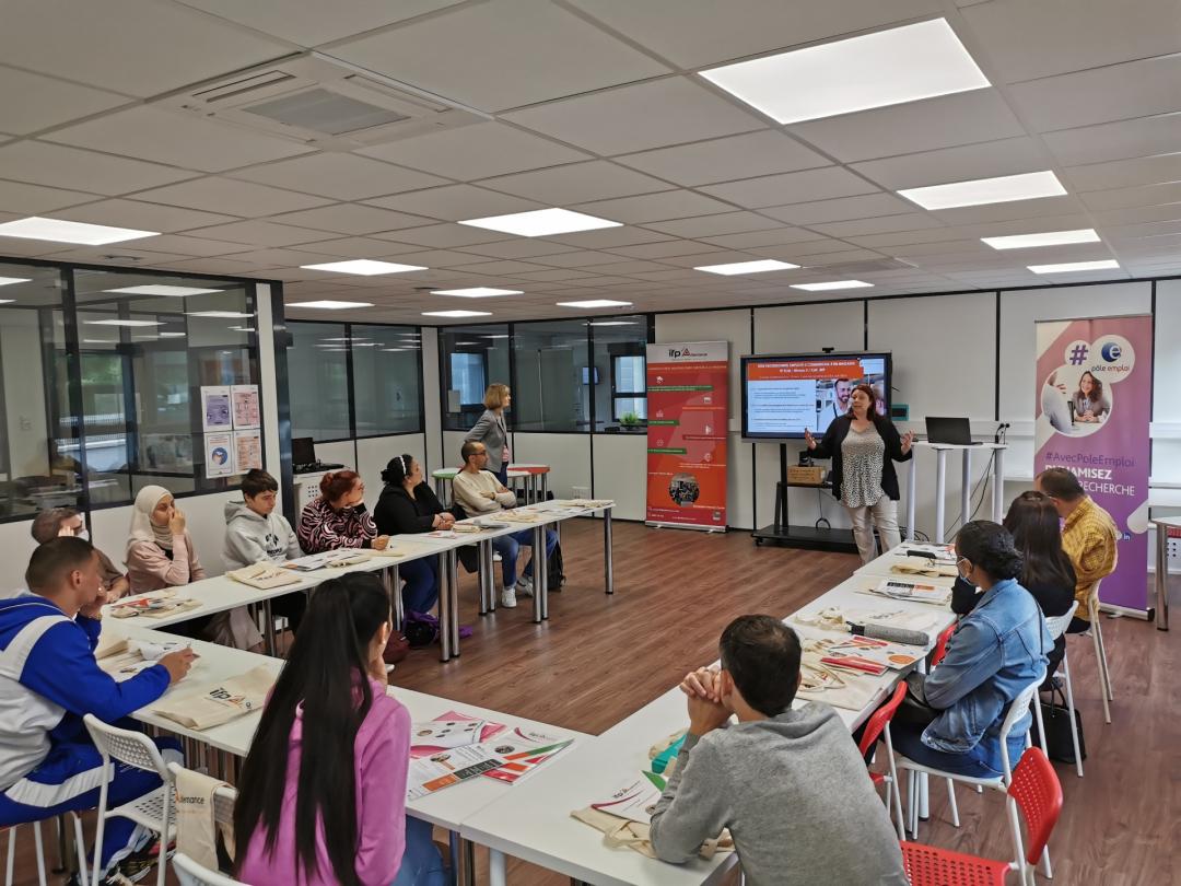 La Semaine de l'alternance du 16 au 20  mai avec @poleemploi_ara a commencé dès ce matin à Ifp'Alternance  @Avecpoleemploi <a href="/Bourg_en_Bresse/">#BourgenBresse</a> !
Retrouvez tous les événements 👉
plmpl.fr/c/FEuDq
#OnestlapourVous #Tousmobilisés !