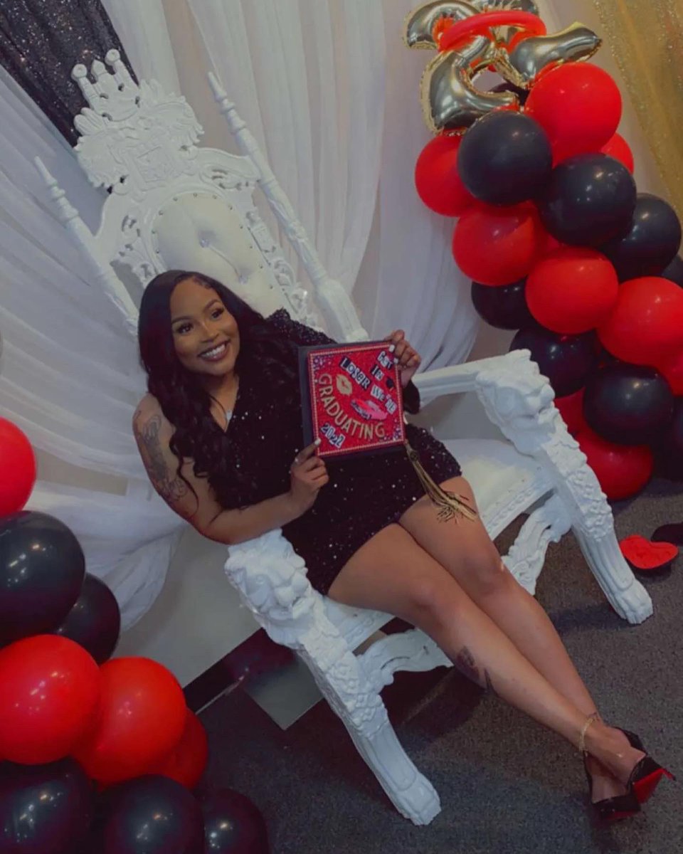 BankRollBreeski's tweet photo. Every raw chick should be out here having their way🩸 Bre Day! “Get in loser we’re graduating” 😘 https://t.co/zknWDacenS