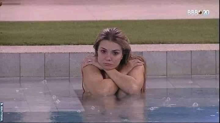 TourismProblem1's tweet photo. Me in the pool watching that 5-year-old can swim, and I can't: https://t.co/PBbWS6qWMI