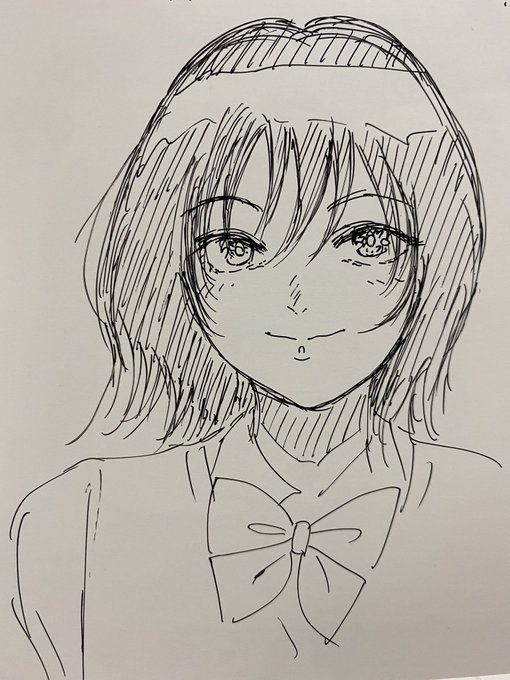 笑っているようで、笑ってないようでもある顔、すき 