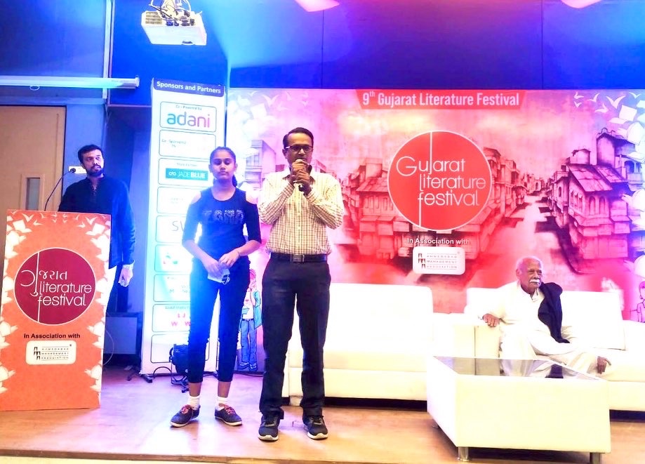 chiragthakkar's tweet photo. #GLF9 #GujarataliteratueFestival2022 #tabariya
.
.
.
.
.
.
.
#RaagChirag
#રાગચિરાગ #chiragthakkar #chiragthakkarjay #writer #translator https://t.co/cgJ4Tkd5wJ