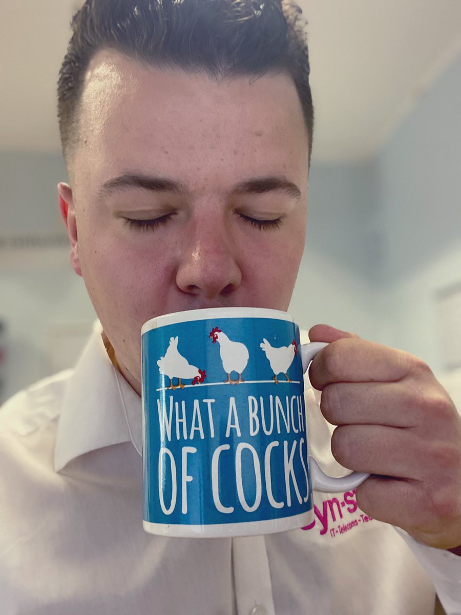 SamPooleScouts's tweet photo. Monday morning vibes in the office following a great weekend at #basecamp22 in #Manchester. 

How’s everyone feeling? 🐓 🐓 https://t.co/Dkq28Lhazr