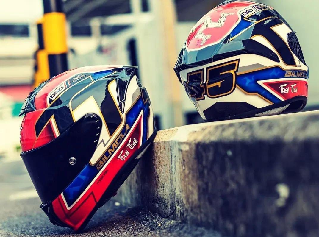 valmilam's tweet photo. Love this image from @team45DAO1886 on fb, as Harry Payne &amp; Mark Wilkes  ready for the IOM TT. The excitement is building.. https://t.co/QlchYbvugr