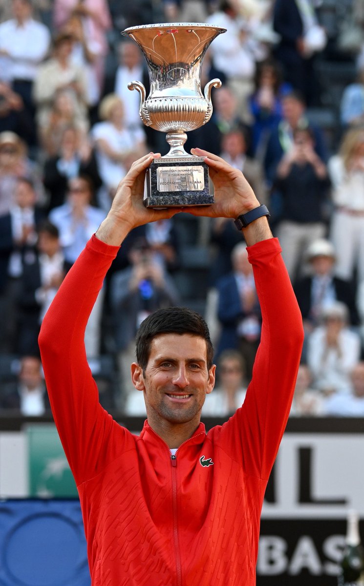 WeAreTennis's tweet photo. ▪️ 87th title in career
▪️ 1st title of the season
▪️ 38th Masters 1000 (record)
▪️ 6th crown in Rome 
▪️ 0 set lost 

That was Novak Djokovic in Rome 👽 https://t.co/t7ed8tLzQx