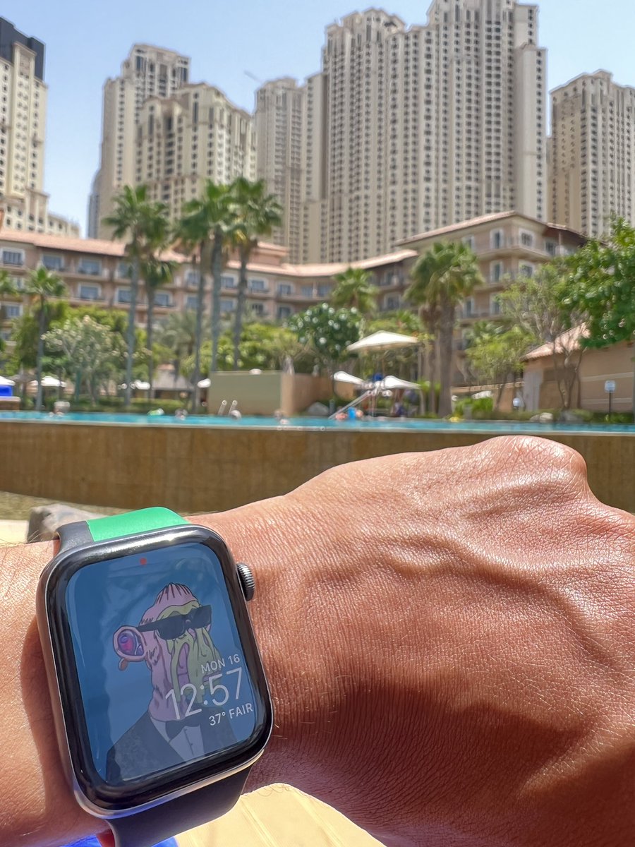 BrianLouiJohn's tweet photo. Mutant Monday in Dubai @BoredApeYC https://t.co/SsNEu3tsO4