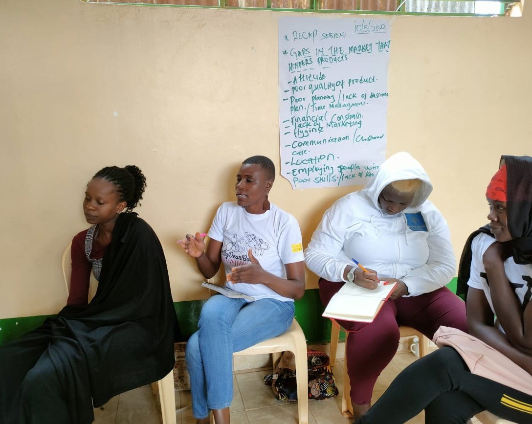 WinnyObure's tweet photo. Always a pleasure to support Feminists Centers with capacity develp'nt through training &amp; knowledge sharing. I learn so much from you all as I teach n facilitate. Grassroots orgs are already doing so much, with alittle more support,we will eliminate #SGBV achieve #GenderEquality https://t.co/Dymg1k3of0