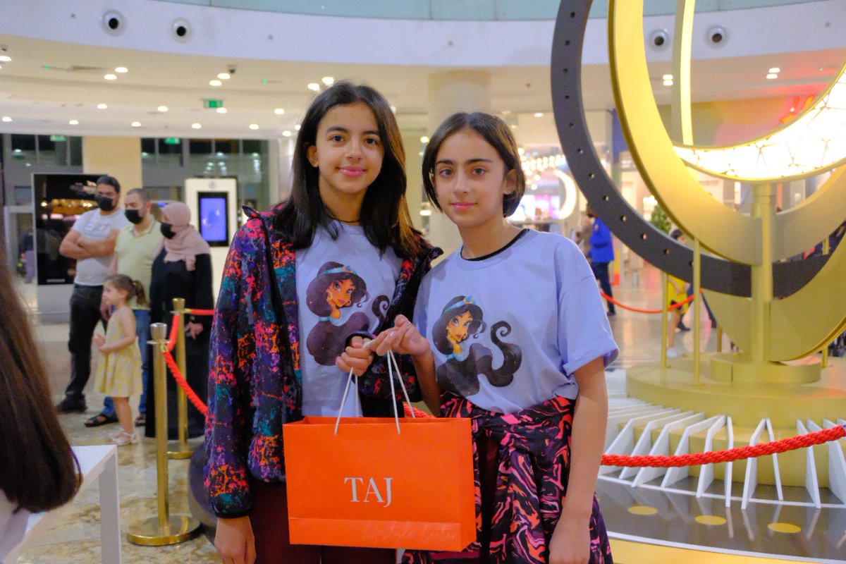 TajLifestyle's tweet photo. The month of compassion and forgiveness carried adorable moments in TAJ Lifestyle Center, the 10 winners of TAJs Ramadan contest received their gifts, sharing a couple of memorable moments until we meet next year!
#tajlifestylecenter #Amman #Jordan #2022year https://t.co/h6MtcLvWks
