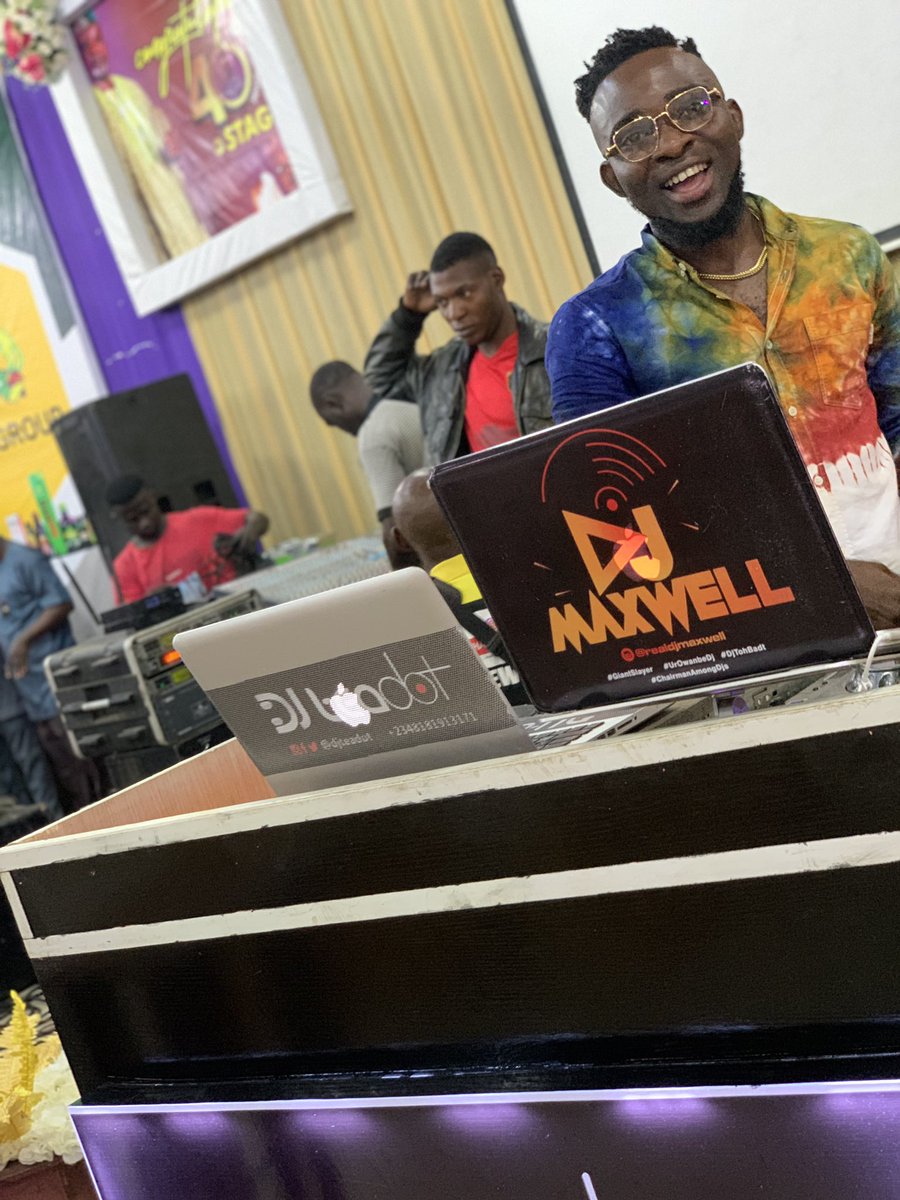 IamDJMAXWELL's tweet image. Cheers to da New Week…#WeMakingProgress