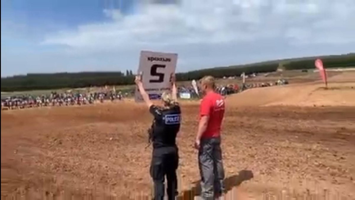 #DalkeithRP attended at Duns motocross track, working with <a href="/followscotmx/">ScotMX.com</a> in the prevention and detection of crime and bike theft. 
Thanks to Stuart Flockhart, his dedicated team, <a href="/shaunsimpson24/">Shaun Simpson</a> &amp; all other riders supporting officers in the prevention of bike thefts!