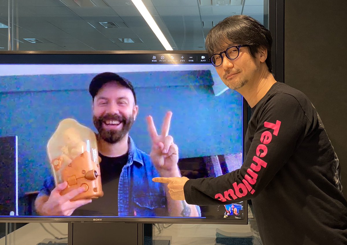 HIDEO_KOJIMA_EN's tweet photo. Long time no see with WOODKID in Paris.👍😍🙏👶 https://t.co/v9UddoGQ91