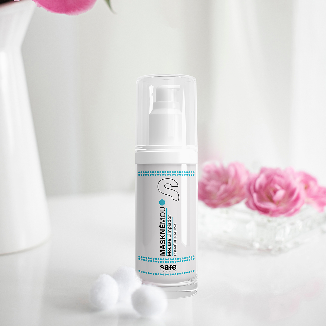 safeiberia's tweet photo. MASKNÉMOU tiene una textura ligera de mousse, que se funde perfectamente con la piel y aporta una gran dosis de hidratación.🌿🤩 Limpia tu piel en un abrir y cerrar de ojos 👁👁 con el #masknemou limpiadora de Safe Iberia. 
#maskneritual #ingredientesnaturales  #madeinspain https://t.co/LJjf1nHvTZ