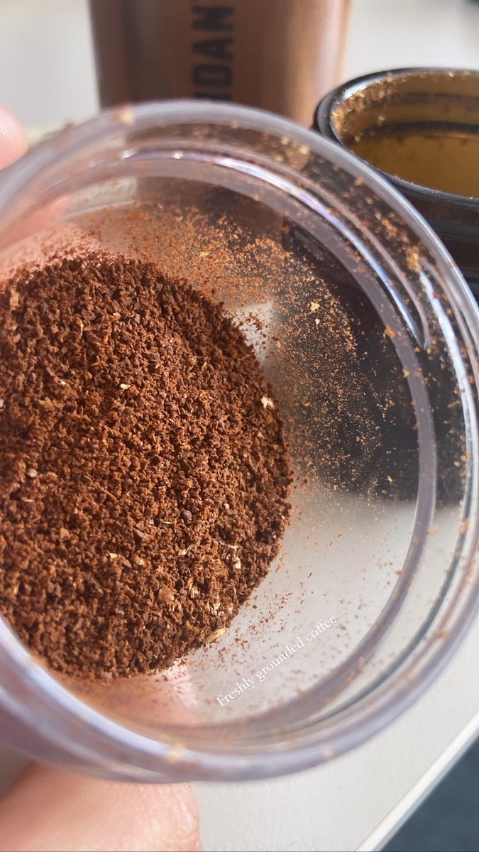 Doedelz's tweet photo. Practicing for the Dutch Aeropress championships! Im sticking to my go to recipe that ive been using for a while already, will just fine tune and experiment with my water and filters 💜 #aeropress #coffee https://t.co/IkDjBSrCNf