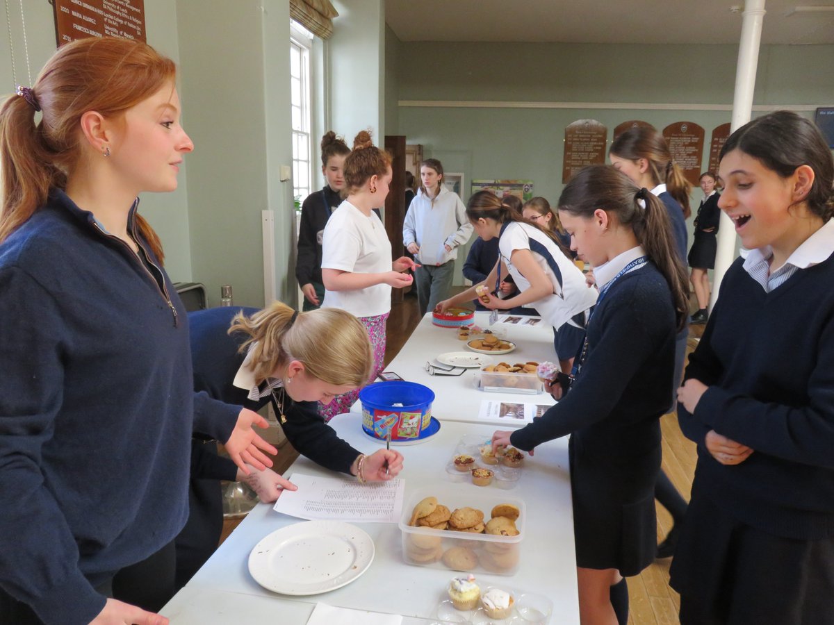 DirectorSixth's tweet photo. A cake sale for the Al Wahda Milat School in Yemen in full swing. #twins.org.uk/yemen https://t.co/0DeZKofEgW