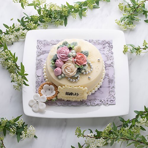 تويتر Howtoプロポーズ على تويتر イチゴとアンティークレースのフラワーケーキ T Co Epnzw8jsdh サプライズがいっぱいのおうちプロポーズに可愛くて美味しいケーキで驚かせませんか 食べられるエンゲージリングケースが付いてます お取り寄せ