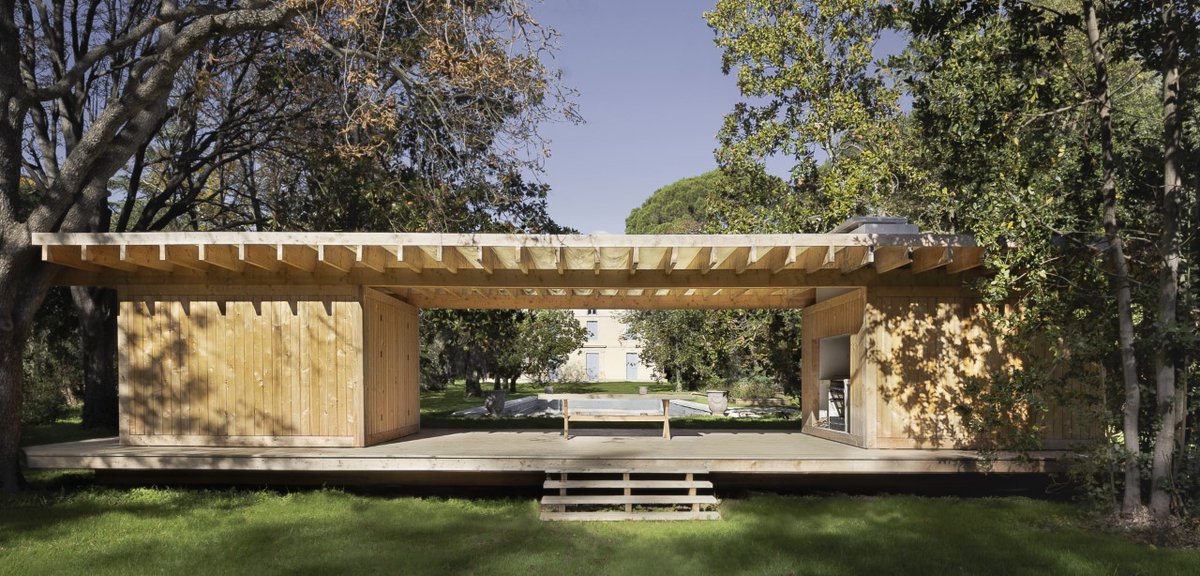 #ARCHICITY : 21/05 à 10h - Foyer socio-culturel de #Cabrières en #pierre massive et Pavillon Broche en #bois à #Bezouce - Visite avec les architectes - Atelier Combas Architectes ©Javier Callejas / ©Camille Sonally