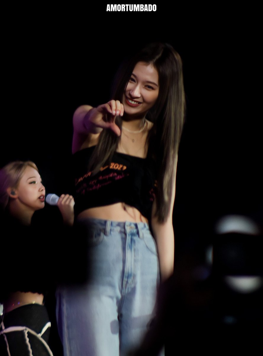 AMORTUMBADO's tweet photo. 220514 TWICE ENCORE in LA

#TWICE_4TH_WORLD_TOUR_ENCORE #TWICEINLA #TWICE #SANA https://t.co/vtERcUHrJM