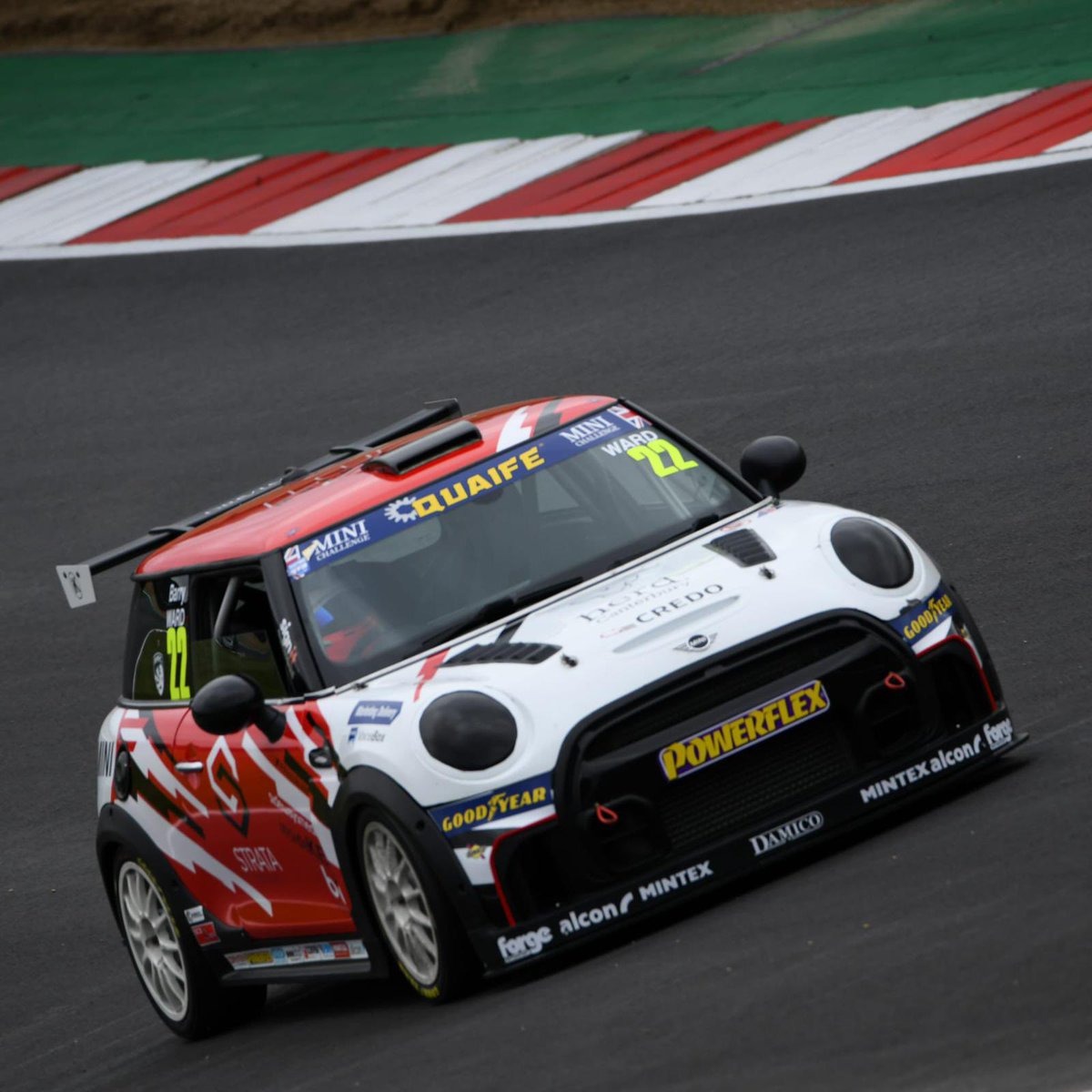 Lotus Design & Print tweet media